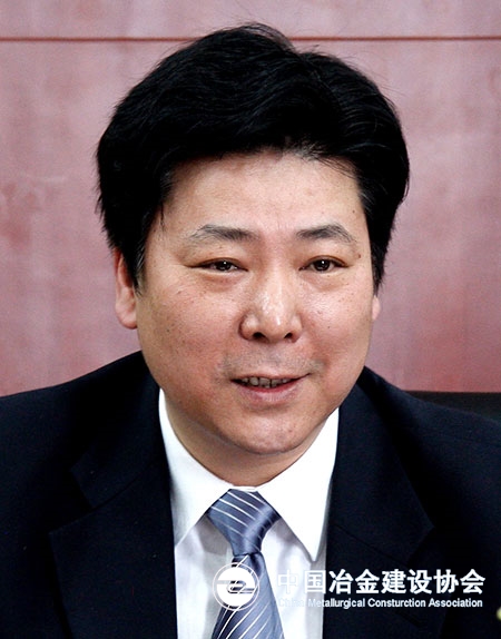 中國(guó)十九冶集團(tuán)黨委書記、董事長(zhǎng)　田　野